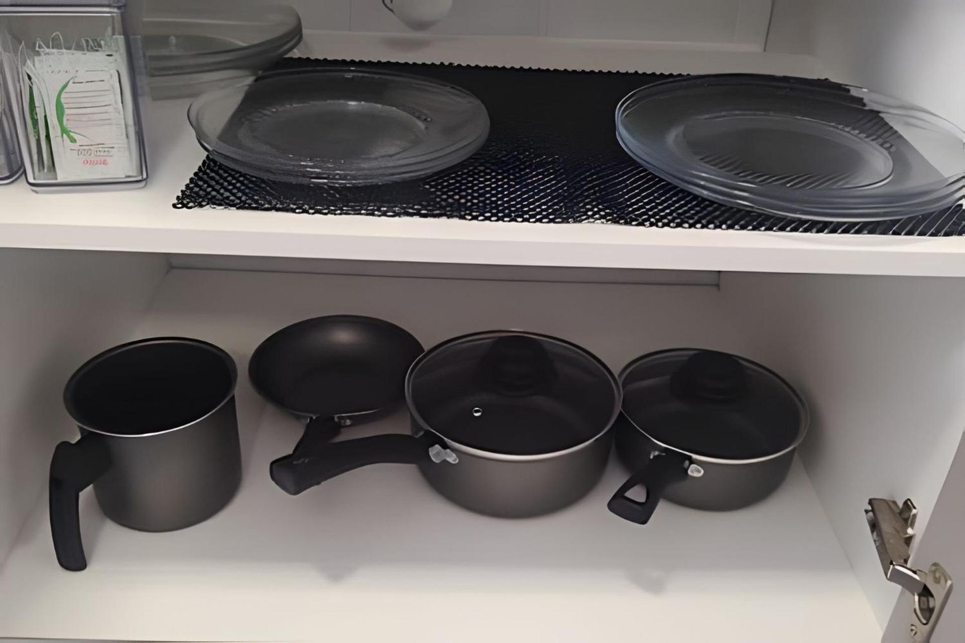 Apto 2 Qtos Com Wi-fi E Garagem *