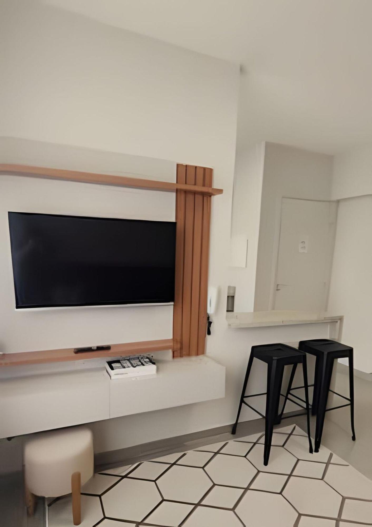 Apto 2 Qtos Com Wi-fi E Garagem Londrina